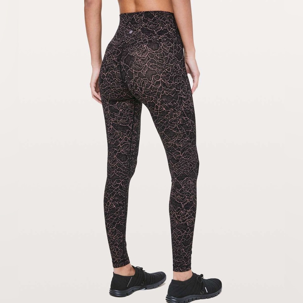 Lululemon Align - Spanish Rose Black